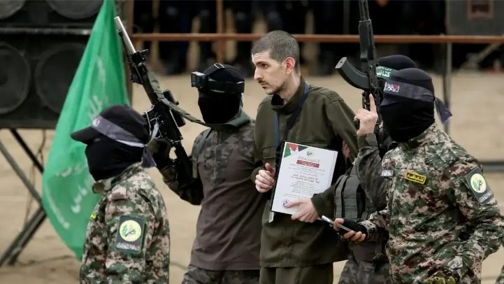 Israel cho phép lực lượng cứu hộ tìm kiếm con tin